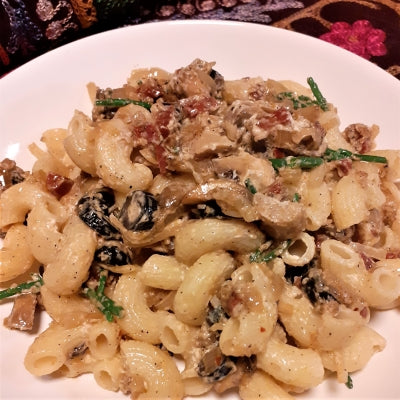 Chorizo & Mushroom Macaroni in Black Garlic Butter Sauce – The Cooking Plumber